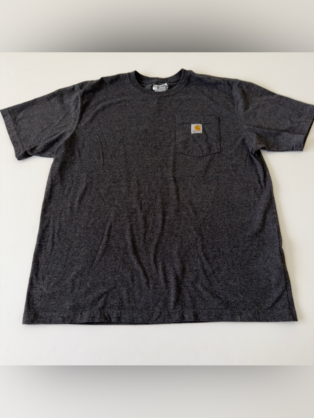 Carhartt Men’s L Short Sleeve Pocket Tee in Charcoal Heather Gray